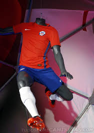 Que para eso tengo mi selección y mi club de fútbol. Camisetas Nike De Chile 2016 Oficial