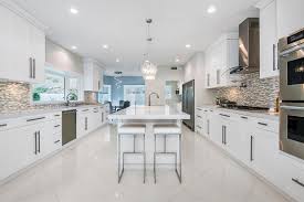 Mirrors and sconce (probably only room for a double one in the. The Best Celebrity Homes On The Market In 2020 Loveproperty Com