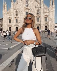 His/her video classification is public figure in tiktok. Bianca Ingrosso Auf Instagram Milano You Beautiful Piece Of Shit Now We Are Off To Enjoy A 7 Hour Long Meeting Fashion Europe Outfits Style