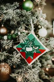 Stars Hollow Christmas Tree Ornament Tutorial Suzy Quilts
