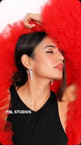 This is a HOUSE OF SOFIA COUTURE ORIGINAL , Look for editorial images like  this in the next issue of FASHION AVENUE NEWS MAGAZINE , Thank you Sofia  Davis for putting this photo session together , ...