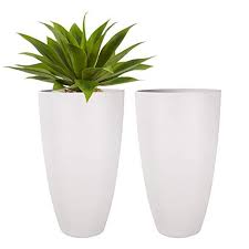 La Jolie Muse Tall Planters Outdoor Indoor Tree Planter 20 Inch Modern White Flower Pots With Drainage Holes In 2021 Planter Pots Outdoor Tall Planters Tree Planters