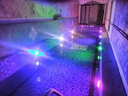 Idealnya ikan koi ukuran 30 cm makan kedalaman adalah 1 m dan 1,5 m untuk ikan koi 40 cm lebih. Cara Memasang Lampu Led Underwater Dengan Tepat Blog Dimulti Pool