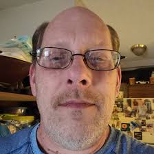 I used to live at 815 West Poplar Street . Does anyone know the name of the  corner store that was close by?