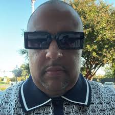 Which song is better, 'Am I Dreaming' by Atlantic Starr or 'Slow Jam' by  Midnight Star?