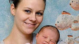 Erstes Baby im neuen Jahr heißt Emily