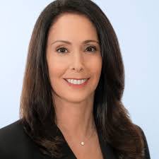 Robyn Levy's Instagram, Twitter & Facebook