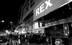 I would never have thought she would be interested but i said i'd be willing to give it a go if she was up for it. 10 Of The Best Clubs In Paris For An All Night Extravaganza Hostelworld