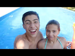 Cap Ou Pas Cap Piscine W Ma Soeur Youtube