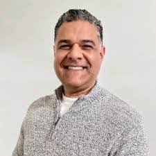 Carl Benninger's Instagram, Twitter & Facebook