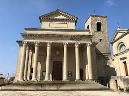 Puoi trovare informazioni sulle aziende e i dettagli anagrafici come telefono, fax. Un Dia De Turismo Por San Marino Capital Y El Monte Titano