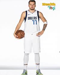 Luka doncic's bio and a collection of facts like bio, net worth, nba, age, facts, wiki, stats, affair, girlfriend, family, height, salary, tattoo, position, current team, contract, transfer, injury. Luka Doncic Height