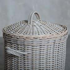 CANASTO EVARISTO BLANCO