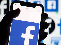 Parents can manage their kids' contact list, and monitor messages on the messenger kids we're always working to improve messenger kids. Facebook Flaw In Messenger Kids Let Children Chat With Strangers