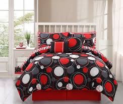 The complete bedding set features an impressive black and white damask pattern & coordinating sheets. 8 10pc Black Red Circle Design Kid S Comforter Set Twin Full Red Bedding Circle Bed Bed Comforters