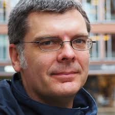 Chair of Management & Digital Markets