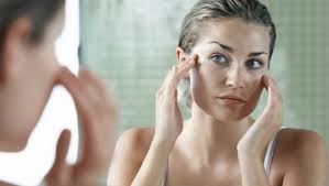 Any lack of vitamins b6, b12, e, d, and biotin can contribute to white hair. 13 Most Effective Home Remedies To Treat White Hair And Look Youthful