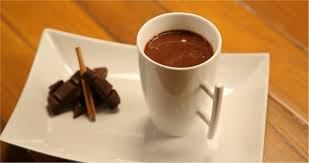 Recette Chocolat Chaud A L Eau Sans Lait En Video Recette Recette Chocolat Chaud Recette Chocolat Chocolat Chaud