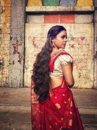 Sumona chakravarti is an indian film and television actress who began her acting career at the age of 10 through aamir khan and manisha. The Kapil Sharma Show Fame Sumona Chakravarti Is A Diva In Real Life Photogallery Etimes