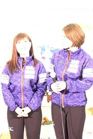 マニアック画像倉庫の管理人 on twitter winter jackets girl anime