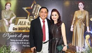 Bên cạnh đó, bà phương hằng cũng từng nửa đùa nửa thật rằng người trong cuộc mới biết chuyện trong kẹt. Tiáº¿t Lá»™ Sá»' Tai Sáº£n Cá»§a Minh Ba Nguyá»…n PhÆ°Æ¡ng Háº±ng Kim CÆ°Æ¡ng Sá»• Ä'á» Len Ä'áº¿n Hang Ki Ä'i Xe Vai Chá»¥c Tá»· NhÆ°ng ChÆ°a Bao Giá» Ä'em Ra Khoe