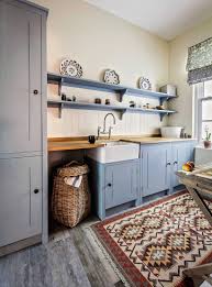 Kitchen shelf decor farmhouse kitchen decor kitchen redo kitchen dining kitchen remodel decor for kitchen counters industrial shelving 34 best kitchen countertop organizing ideas for 2021. Retro Style Wall Shelves And Decor Retro Vintage Style Fashion And Living Styles