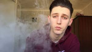 That's the quick and easy vape tricks out the way, so now let's get on with the more impressive tricks that take a lot of practice, but when done the hardest part of this vape trick is to find a technique that works for you. Vape Tricks Easy Vape Tricks Youtube