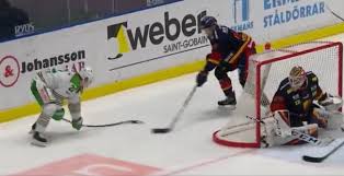Höglander will return to action later this month and continue to build up to what should be a standout performance for the swedes at the wjc. Canucks Prospect Hoglander Scores Jaw Dropping Lacrosse Style Goal Offside