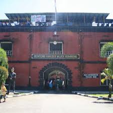 Nama benteng ini diambil dari van der wijck, yang kemungkinan nama komandan pada saat itu. Benteng Van Der Wijck Dulunya Bernama Fort Cochius Halaman All Kompas Com