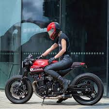 Do You Like It Or Honda Cx750 By Xaxis Co Follow Us Gentlebikers For The Car And Motorcycle Design Cafe Racer Bikes Cafe Racer