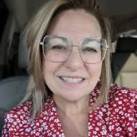 100+ "Gralewski" profiles