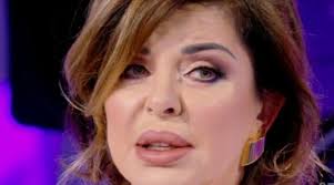 Parietti was born on 2 july 1961 in turin, piedmont, italy. Verissimo Alba Parietti In Lacrime Confessa Era Il Mio Migliore Amico