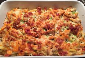 Huhnchen Pommes Auflauf Von Chefkoch Video Chefkoch Rezepte Hauptspeise Geschnetzeltes Rezept