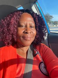 I had three looks today I actually had some place to go I'm just looking  and thinking 🤔 Why do my skin color blend in with my clothes I took these  at