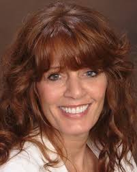 Dana Greco's Instagram, Twitter & Facebook