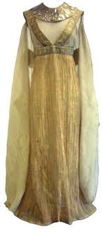 Pin By Devorah Dishington On Ancient Everyday Items Egyptian Clothing Egyptian Dress Egyptian Fashion