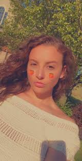 Pickett (@madypickett)