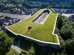 The train station is conveniently located in the centre of dinant, about 5 minutes walk to the river. Citadel De Dinant Citadelle De Dinant Dinant Reisebewertungen Tripadvisor