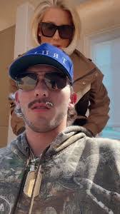 Savannah Burris's Instagram, Twitter & Facebook