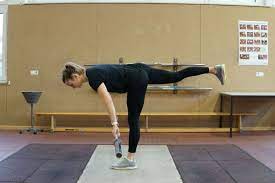 It's a common injury in athletes and can occur in different severities. Das Training Der Oberschenkelruckseite Ubersichtsartikel Das Leistungssport Magazin Des Hessischen Leichtathletik Verbandes