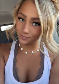 Sophia Rose (@cutesophiarose)