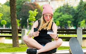 Ich weiß nicht, ob es die günstigste ist, aber günstig ist sie schon: Wie Schneiden Smartphone Banken Im Vergleich Zu Traditionellen Bankhausern Ab Moneytoday