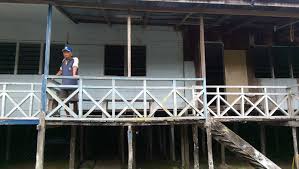 Tidak ada beban dalam bekerja keras, bekerja sama dengan latar belakang ilmu yang berbeda untuk mencapai tujuan perusahaan secara efektif. Rumah Panjang Suku Dayak Di Serawak Malaysia Beyond Vacation