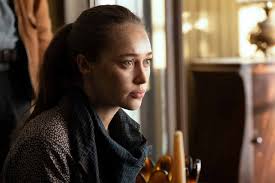 When fear the walking dead rolled the credits on its midseason finale back in may, the show's dynamic was much different. Fear The Walking Dead Season 6 Episode 2 Alycia Debnam Carey Interview