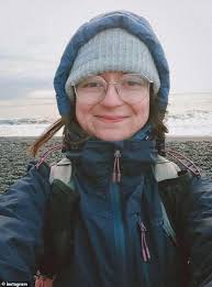 Vegan British backpacker who 'broke US visa rules' complains that she faces  a month in US jail after being caught at border in 'Trump crackdown'