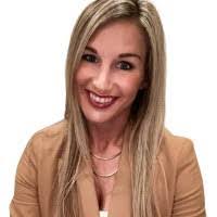 Rosanne Roth's Instagram, Twitter & Facebook