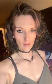 Mary Westervelt's Instagram, Twitter & Facebook