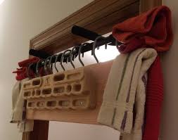 The most popular and least challenging route up hood is on the south side, accessed from timberline lodge. How To Hang A Hangboard Using A Doorway Pull Up Bar Jake Mccrary