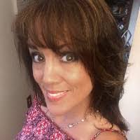 Liz Digiorgio's Instagram, Twitter & Facebook