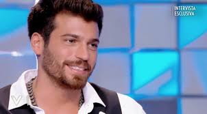 L'intervista di can yaman a verissimo è andata in onda in tv e in streaming su mediaset play, sabato 10 ottobre. Ascolti Tv Can Yaman Ospite Della Toffanin Spero Di Fare Un Film Con Ozpetek Terni In Rete